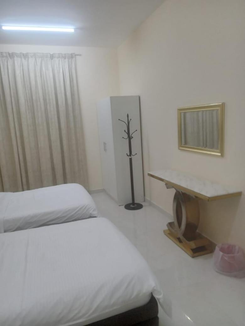 Al Rawda Apartments -Аджман Экстерьер фото
